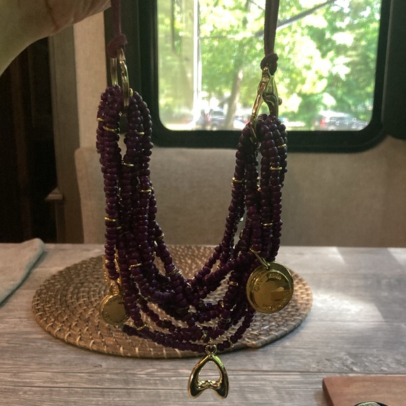 Calvin Klein (upcycle) necklace. - Picture 8 of 8